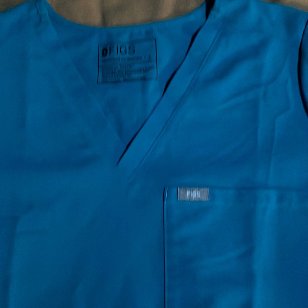 Figs scrubs set